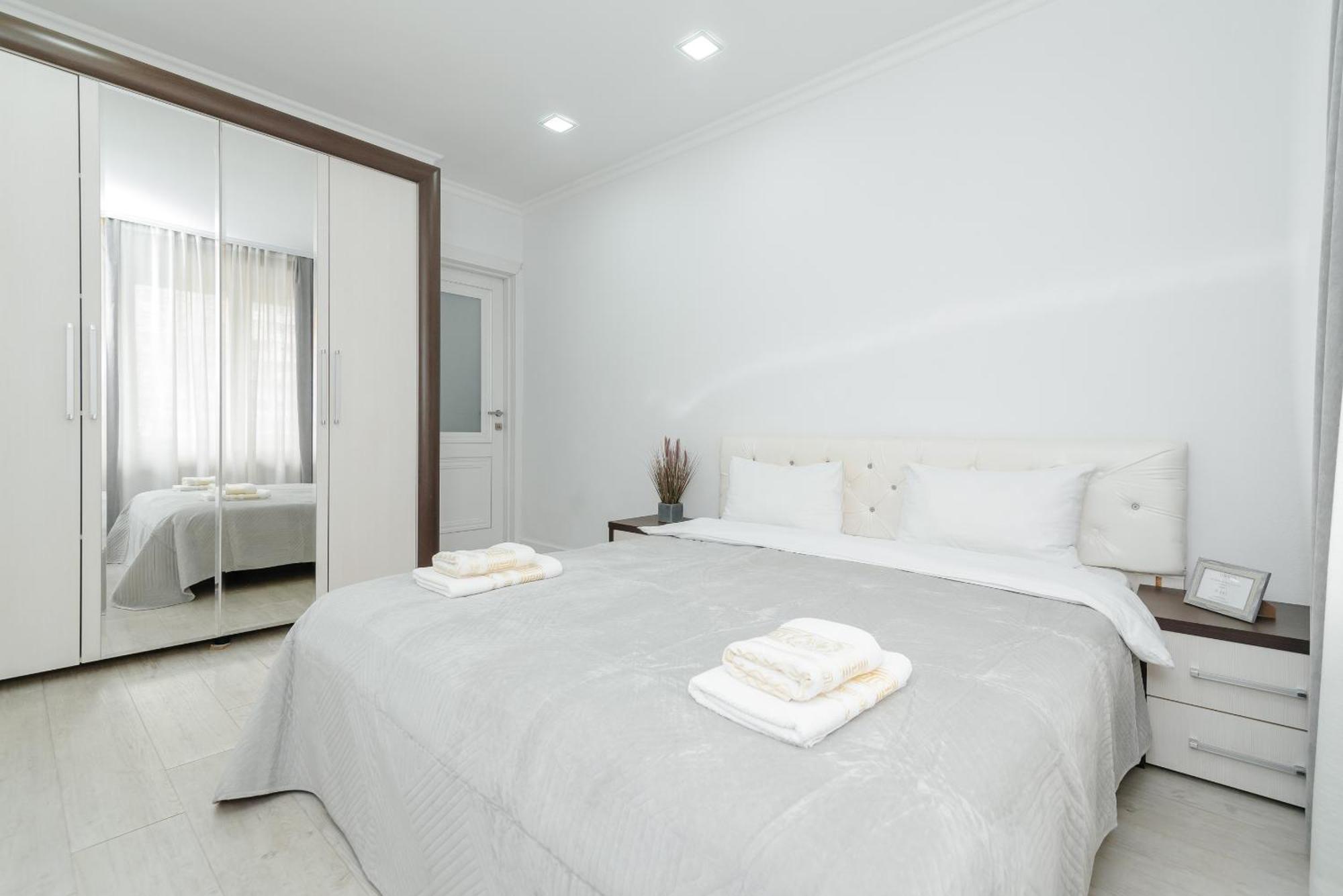 Ultra Centr Chisinau Luxrent Apartment Exterior photo