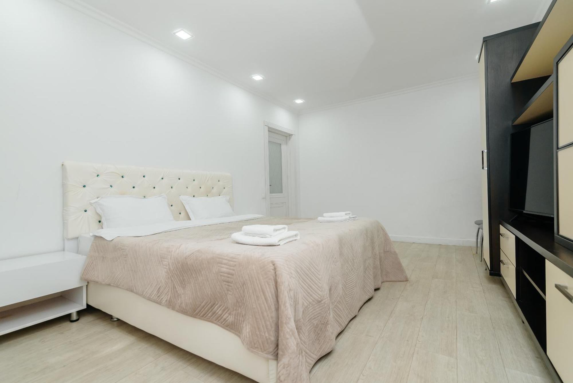 Ultra Centr Chisinau Luxrent Apartment Exterior photo